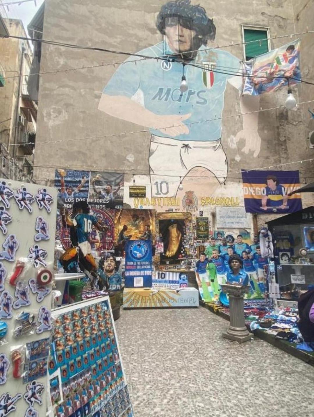 Casa Tolentino Al Centro Di Napoli Nápoles Exterior foto